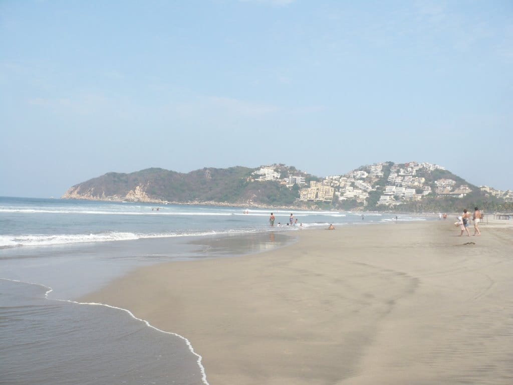 revolcadero-guerrero-las-mejores-playas-de-mexico